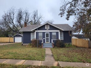 Building Photo - Beautiful 3-bedroom 1.5-bathroom house in ...