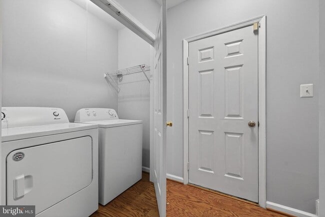 Building Photo - 2901 Mainstone Dr