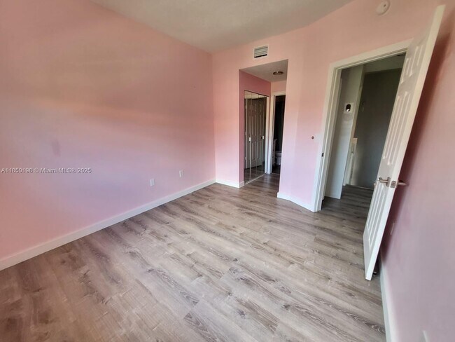 Building Photo - 11438 NW 62nd Terrace