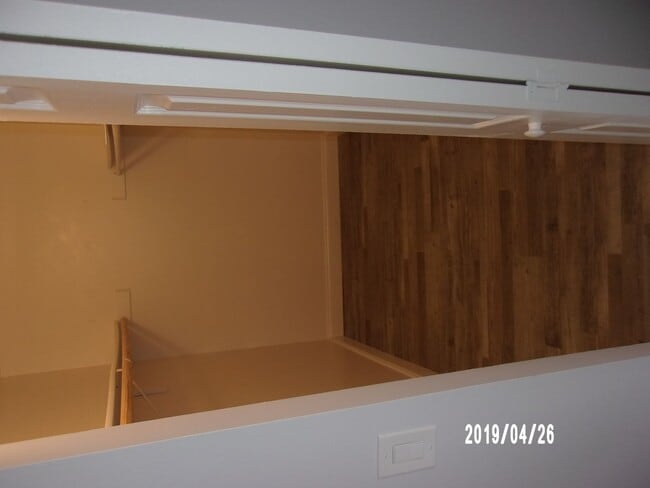 Building Photo - Oceanfront 3 BR Condo