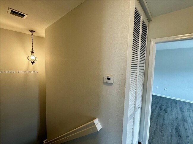 Building Photo - 17333 NW 7th Ave