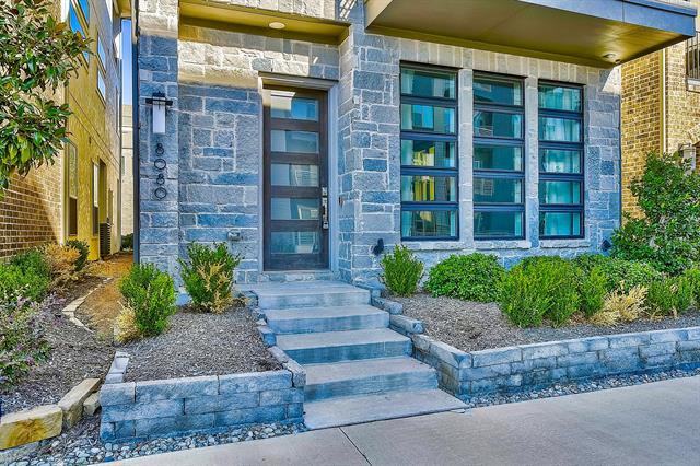 Building Photo - 8080 Ingram Dr