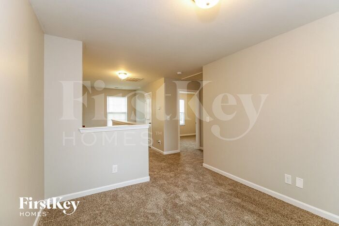 Building Photo - 812 Kallamdale Ct