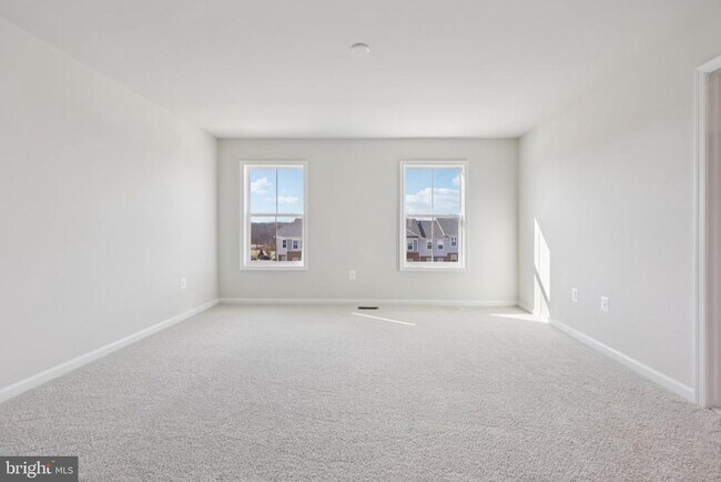 Building Photo - 8816 Selby Ct