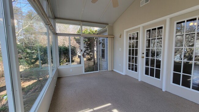 Building Photo - 24 Chipmunk Court