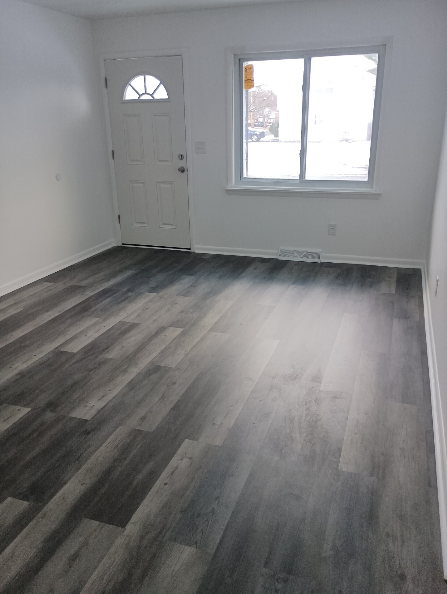 Building Photo - 1A Saybrook Dr