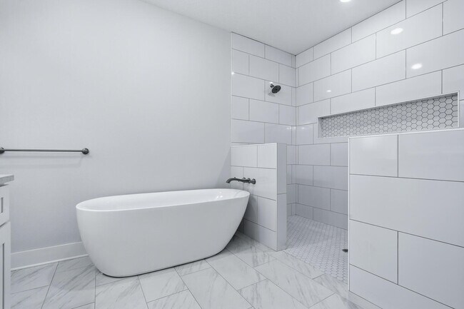 Building Photo - 7179 Freedom Ct