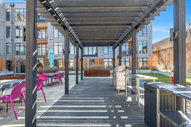 Building Photo - 4101 Laclede Ave