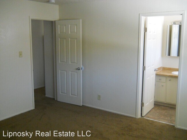 Building Photo - 1711 Tanager Ave