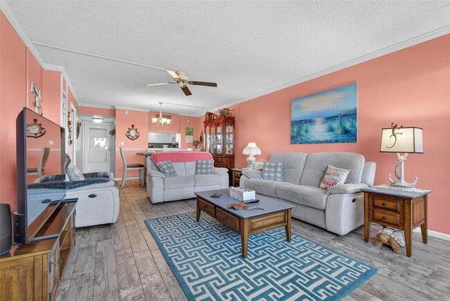 Building Photo - 2616 Cove Cay Dr