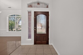 Building Photo - 10802 Warner Hollow Ct