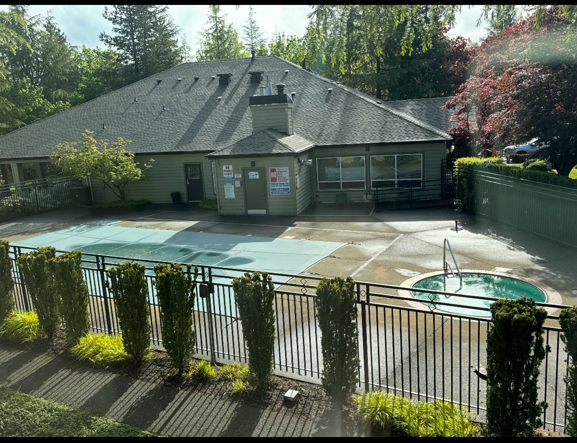 Building Photo - 5064 Foothills Dr