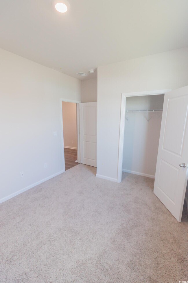 Building Photo - 540 Duvall St
