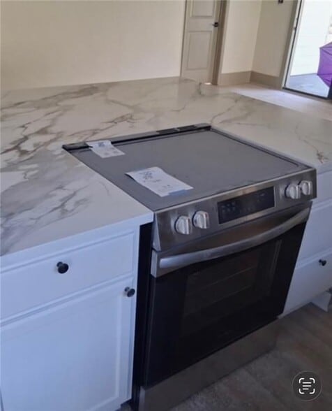 Building Photo - 717 Church St NW