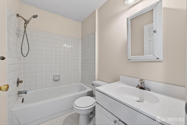 Building Photo - 22 Guisborough Way