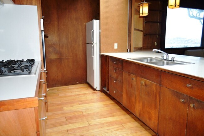 Building Photo - Sausalito Single Family with Spectacular 180 View
