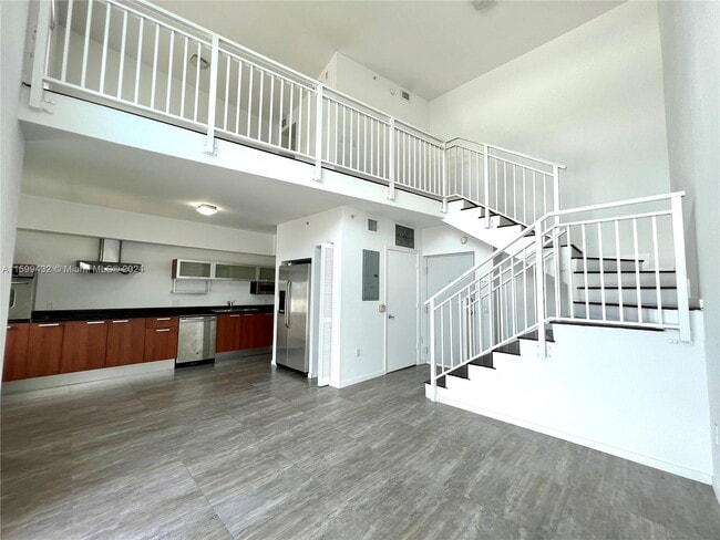 Building Photo - 1650 Brickell Ave