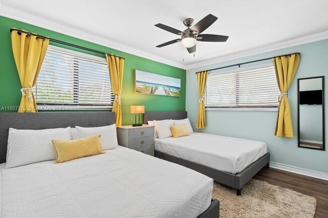 Building Photo - 223 SE 8th St