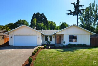 Building Photo - Modern Updated 3-Bedroom, 2-Bath Home Near...