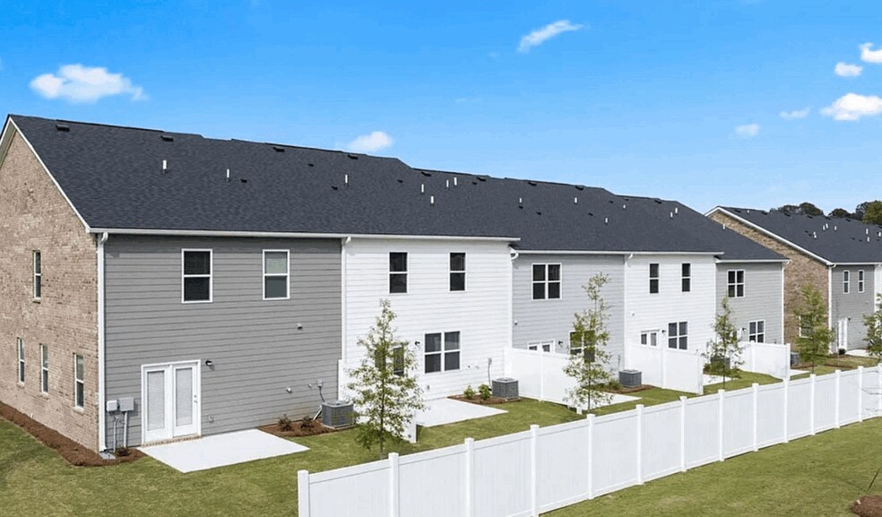 Building Photo - 280 Silvermoon Dr