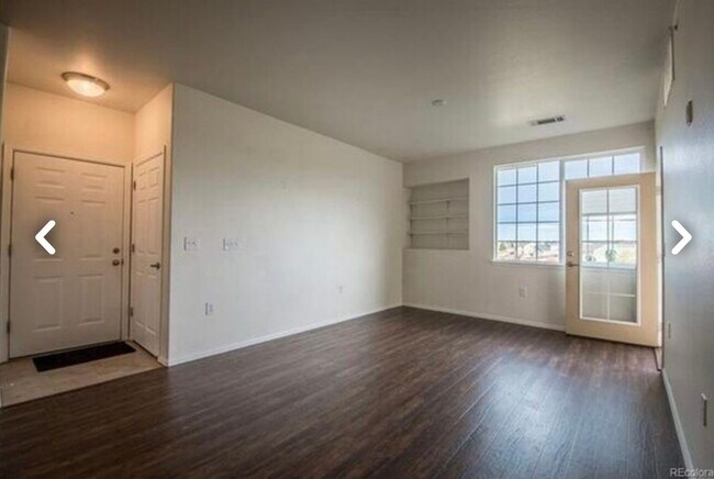 Building Photo - 2672 S Cathay Way