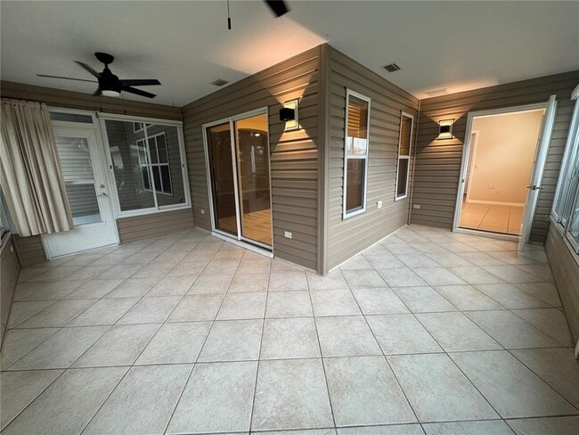Building Photo - 436 Kingston Way