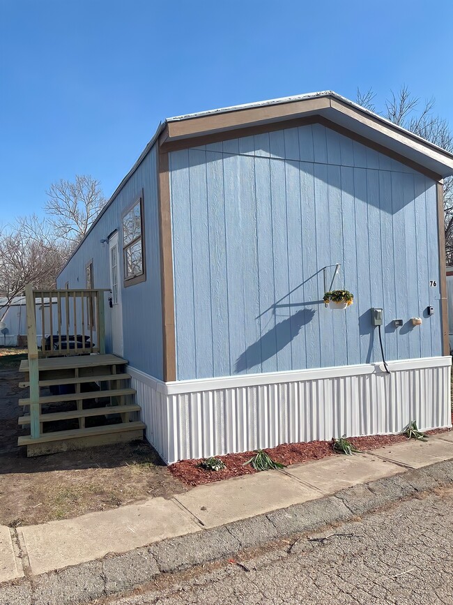 Building Photo - 110 N Michigan St