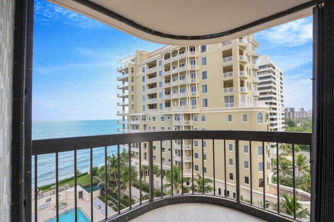 Primary Photo - 5380 N Ocean Dr