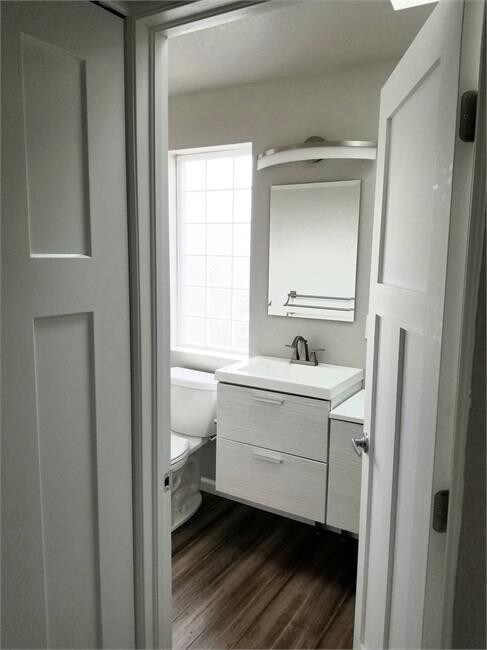 Building Photo - One Bedroom Carriage Home Available in Laf...