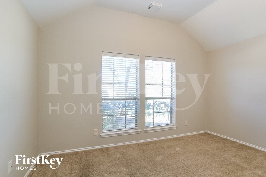 Building Photo - 2703 Facet Creek Dr