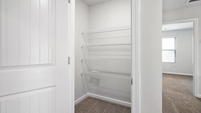 Building Photo - 130 Millbrook Dr