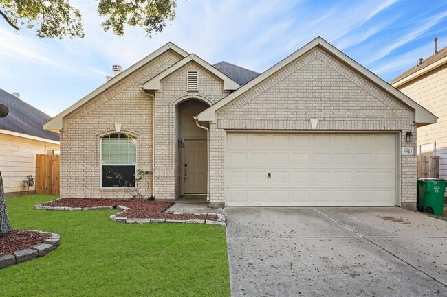 Primary Photo - 5823 Creektrace Ln
