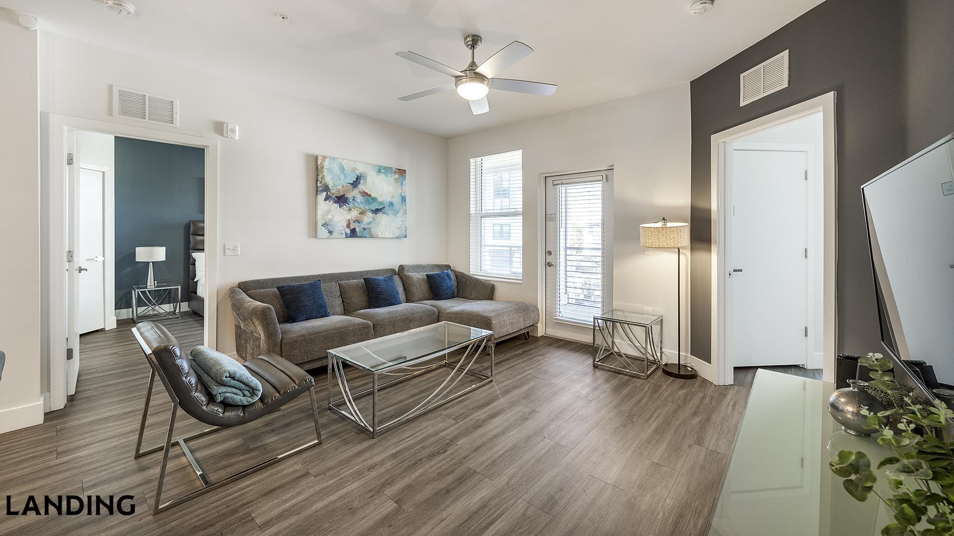 Building Photo - 4950 W Prescott St