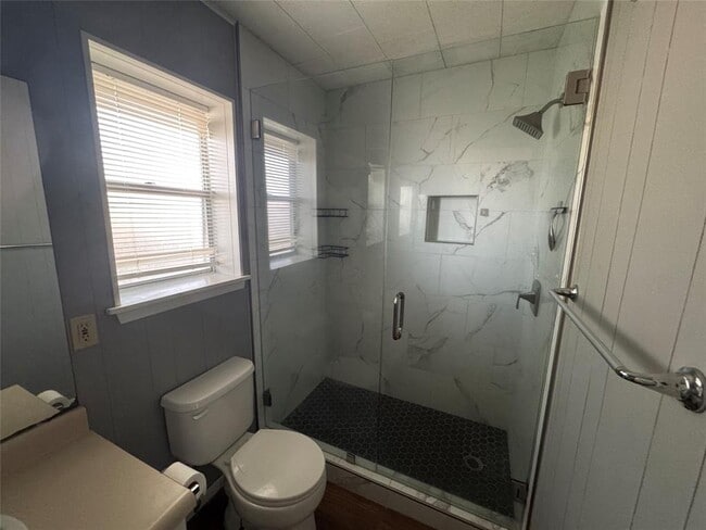 Building Photo - 2745 Maple Tree Rd