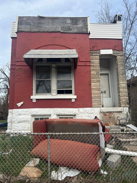 Building Photo - 4043 Camellia Ave