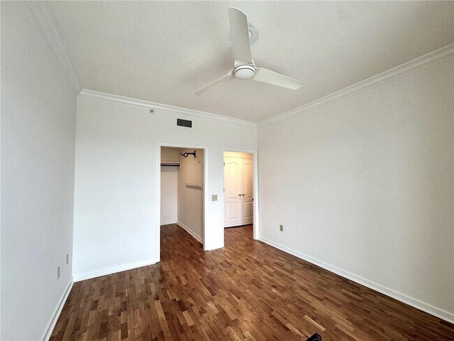 Building Photo - 195 14th St NE