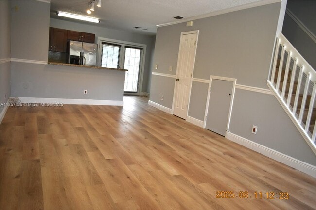 Building Photo - 2908 Edgehill Ln