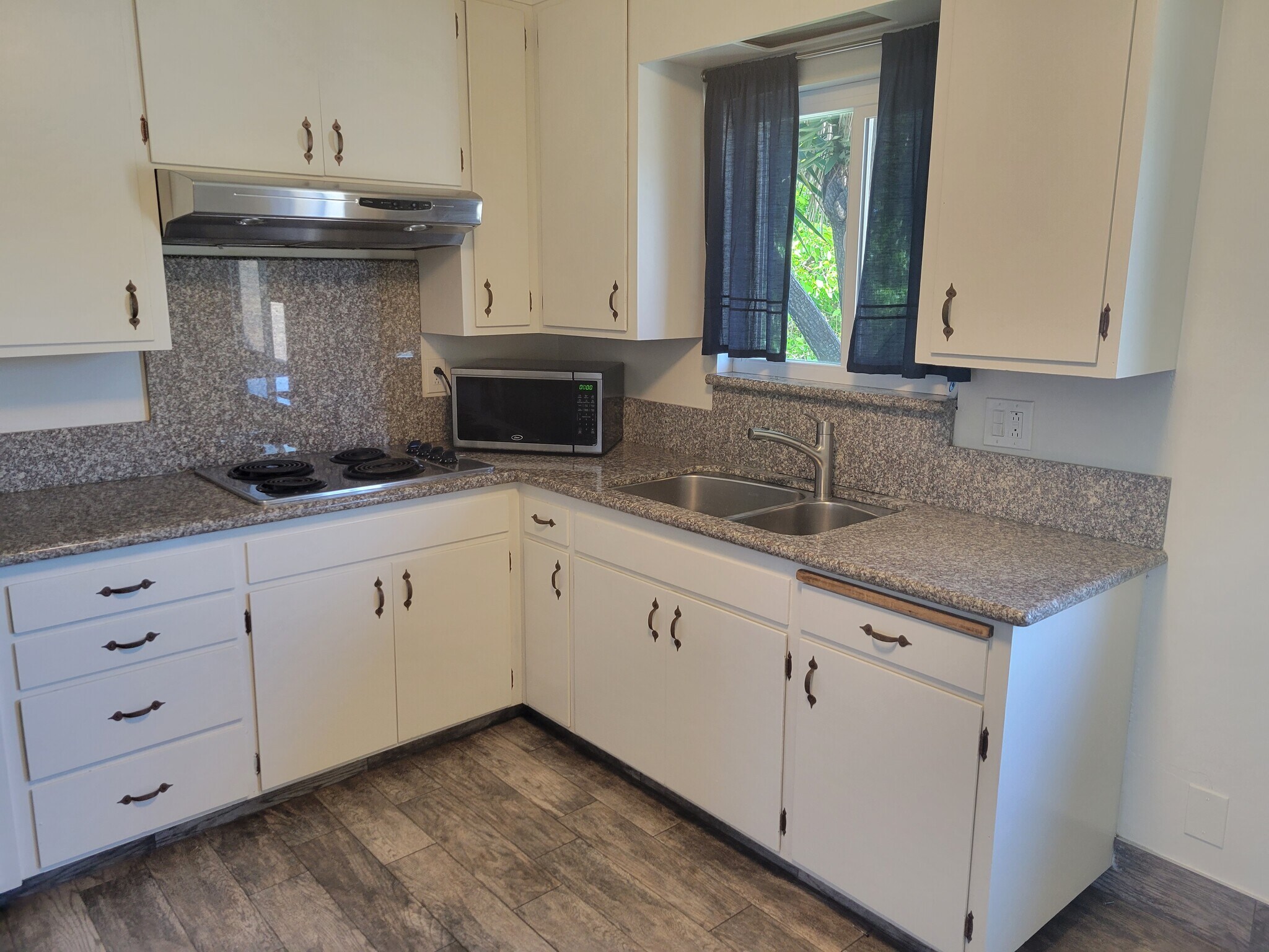 Building Photo - 783 Humboldt St