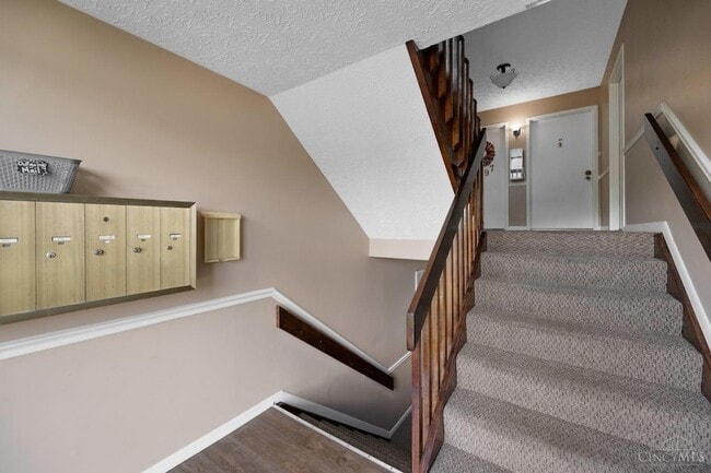 Building Photo - 5087 Tri County View Dr