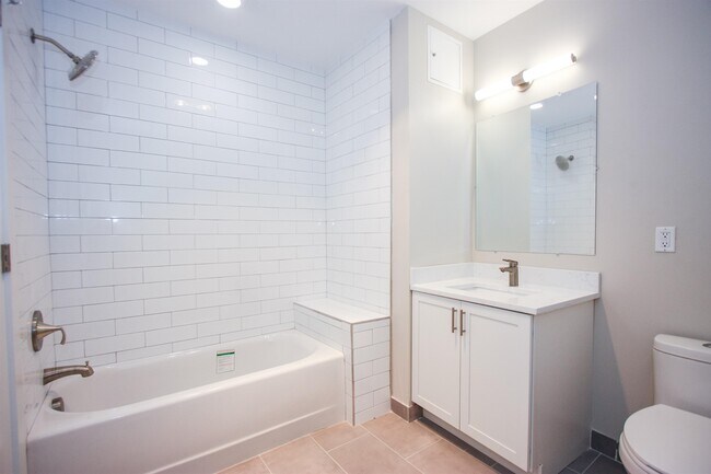 Building Photo - 141 Newark Ave