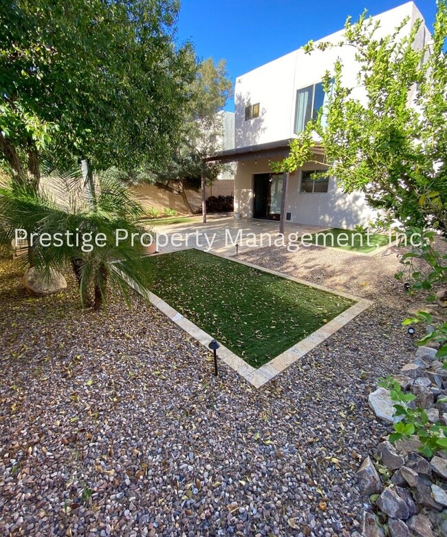 Building Photo - >>Simply Spectacular Oro Valley Home