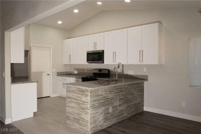 Building Photo - 836 Teal Wing Way