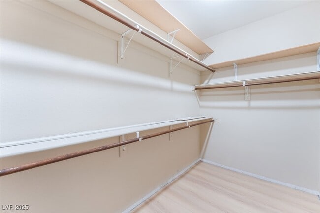 Building Photo - 600 El Loro St