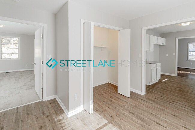 Building Photo - REDUCED! Charming 3 bedroom home in Birmin...