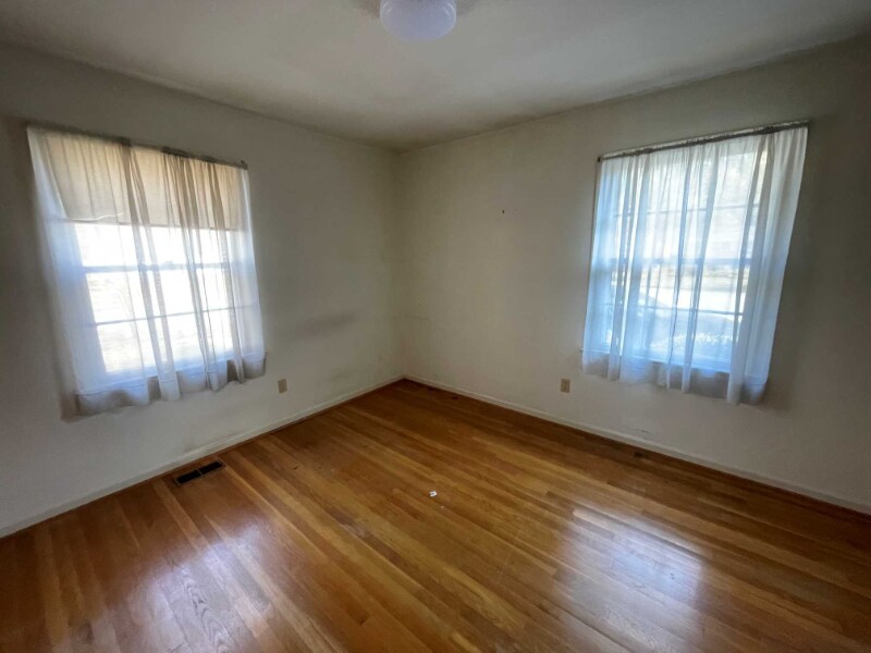 Building Photo - 9 Dinwiddie Pl