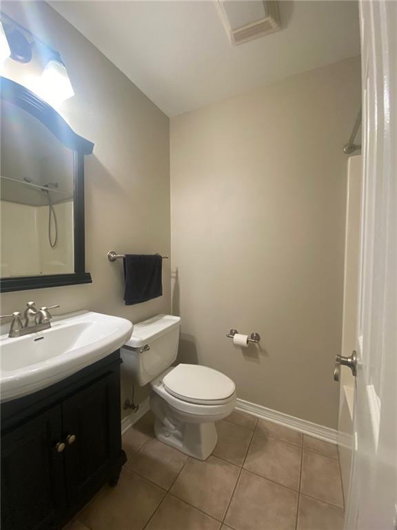 Building Photo - 114 Lazy Creek Dr