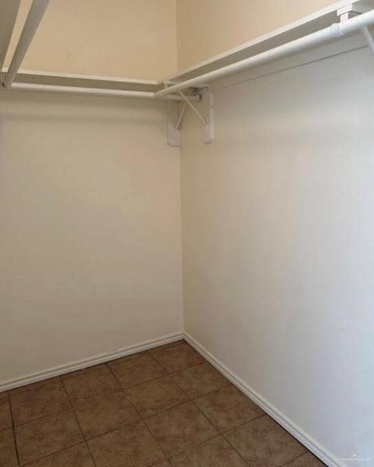 Building Photo - 1521 Oasis Dr