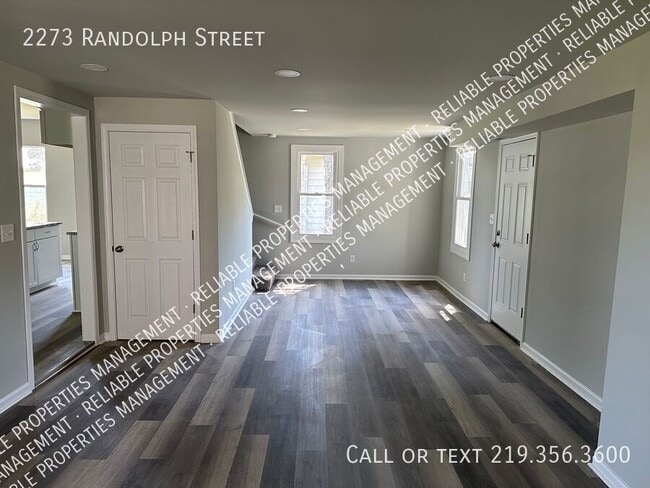 Building Photo - 2273 Randolph St