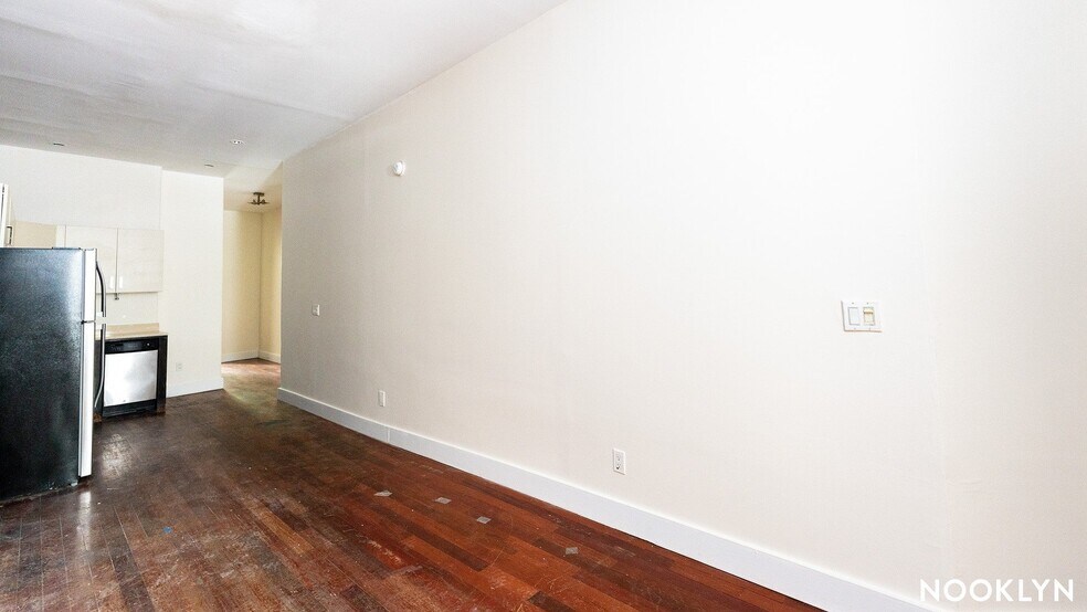 Building Photo - 38 Nostrand Ave