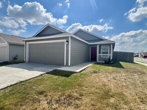 Building Photo - 8526 Rose Tanager